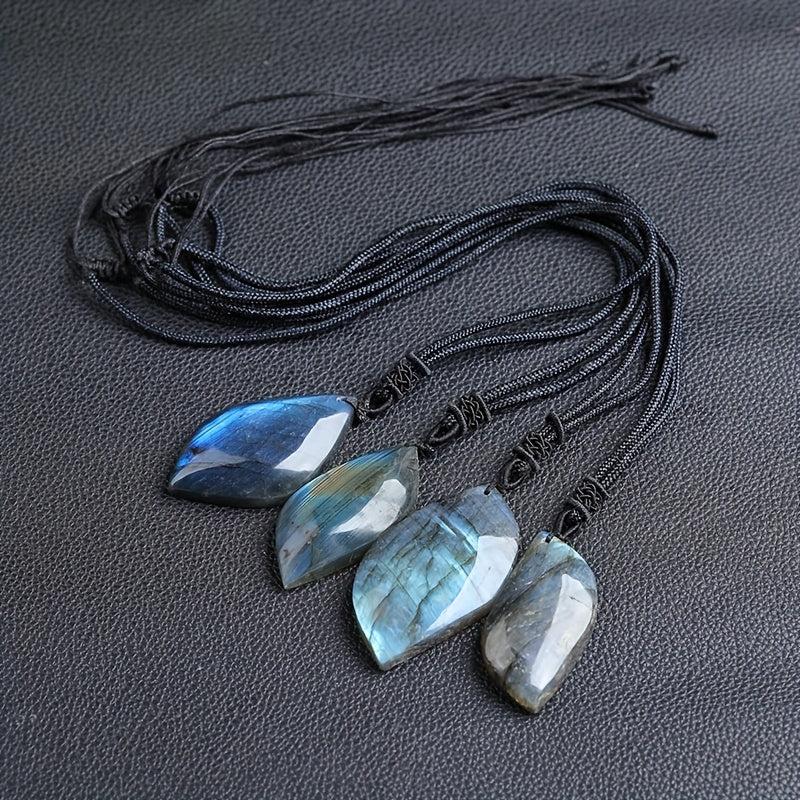 Adelheid Mondstein-Kette